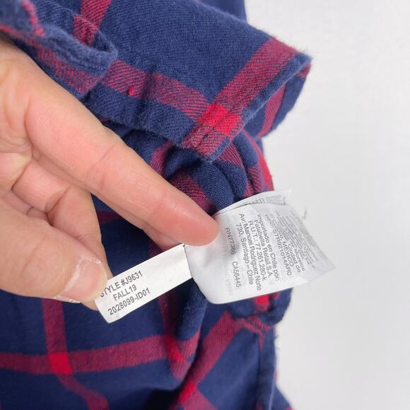 J Crew Womens 0 Navy Blue Red Classic Fit Boy Shirt in Block Plaid Button Down - Picture 7 of 7